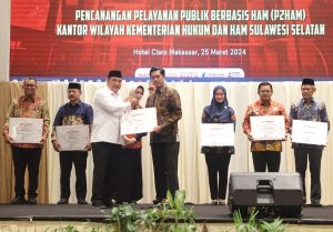 Penuhi Kriteria Pelayanan Publik HAM, Makassar Sabet Penghargaan Kota Peduli HAM 2023