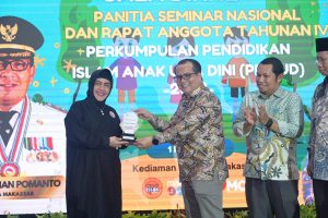 Bunda PAUD Kota Makassar Sambut Peserta Seminar Nasional dan Rapat Anggota PPIAUD 2024