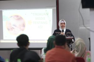 Cegah Stunting dan Jagai Anakta, Indira Yusuf Ismail Ajak Para Ibu Penuhi ASI Anak hingga Dua Tahun