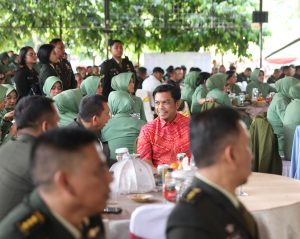 Hadiri Peringatan HUT Kodam XIV/Hasanuddin ke-67, PJ Sekda Sebut TNI Makin Dicintai Rakyat