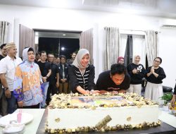 Ultah ke 43 Tahun, PJ Sekda Dapat Surprise dari Jajaran OPD Lingkup Pemkot Makassar