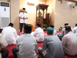 Safari Subuh, Pjs Wali Kota Makassar Ajak Jamaah Berpilkada dengan Bijak