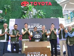 Pj Sekda Makassar Bersama Kalla Toyota Luncurkan Toyota All New Hilux Rangga