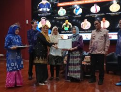 Pemkot Makassar Terima Penghargaan atas Pelestarian dan Perlindungan Bahasa Daerah