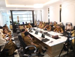 Pj Sekda Makassar Pimpin Rakor Pengelolaan APBD dan Pengadaan Barjas Bersama KPK RI