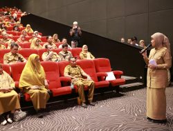 Aliyah Mustika Ilham Buka Sosialisasi Perpres No. 87 Tahun 2017 Melalui Pemutaran Film “Buku Harianku