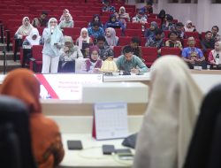 Pemkot Makassar Bersama Kemendagri Gelar Monev Tingkatkan Kinerja Layanan Pengaduan Lewat SP4N-LAPOR!