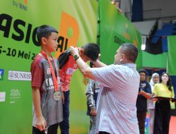 Dukung Atlet Bulu Tangkis, Munafri Targetkan Prestasi di Ajang Nasional