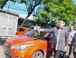 Munafri Sidak Pasar Pabaeng-baeng, Tegur Jukir dan Tertibkan Pedagang di Bahu Jalan