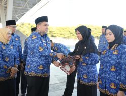 Didampingi Wawali Aliyah, Wali Kota Munafri Serahkan SK ke 167 CPNS Lingkup Pemkot Makassar