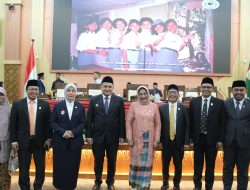 Munafri-Aliyah Hadiri Pengukuhan PAW Prof. Dr. Apiaty K. Amin Syam di DPRD Kota Makassar