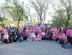 TP PKK Makassar, Dekranasda, dan Pokja Bunda PAUD Ikuti Senam dan Pemeriksaan Kesehatan Gratis