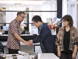 Sekda Zulkifly Ketemu Konsulat Jepang, Jajaki Peluang Kerja Sama Pengurangan Sampah Teknologi Maniwa di Makassar