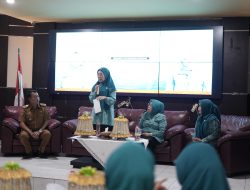 Buka Kegiatan SMEP, Melinda Aksa Dorong Kinerja PKK Kecamatan Lebih Terukur dan Berdampak