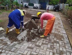 Tindak Lanjut Dari Aduan di Aplikasi Lontara+, Dinas PU Kota Makassar Laksanakan Beberapa Giat  Diantaranya  Perbaikan Jalan Paving Blok