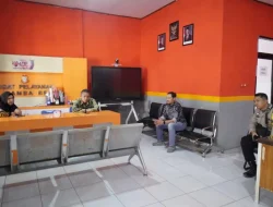 Camat Amanda Sidak Mendadak ke 9 Kelurahan Ujung Tanah