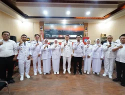 Camat Ujung Tanah Pimpin Sertijab Lurah, Tekankan Integritas dan Pelayanan Prima