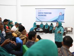 TP PKK Kota Makassar Perkuat Basis Data Keluarga melalui Bimtek Pendataan Dasawisma