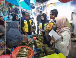 Perumda Pasar Makassar Beri SP3 Ke Pedagang Yang Menempati Area Parkir Pasar Pa’baeng-baeng