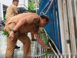 Dukung Gerakan Indonesia ASRI, DPMPTSP Kota Makassar Gelar Kerja Bakti di Gedung MGC