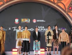 Tenun Nusantara Memukau Delegasi Internasional dalam Spouse Program Indonesia Gastrodiplomacy Series 2026