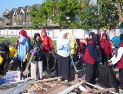 Dukung Rencana TPS3R, Melinda Aksa Pimpin Jumat Bersih di Talasalapang