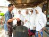 Dekranasda Makassar Pelajari Pemberdayaan Perajin di Kampung Batik Cibuluh