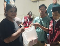 Respon Cepat Dinsos Kota Makassar, Dirikan Dapur Umum Bagi Warga Terdampak Kebakaran
